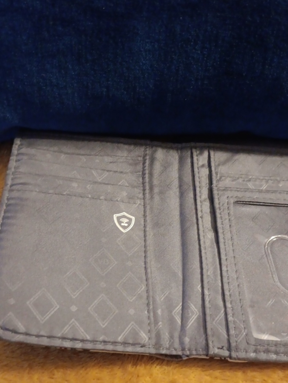 Vera Bradley Taupe and Cream Quilted Floral Wallet - Picture 3 of 6